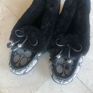 NWOT COACH Faux Fur Slipper Sz 10